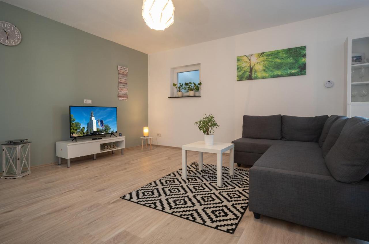 Ferienwohnung Auf Villa Hendschhof ซังคท์เวนเดล ภายนอก รูปภาพ